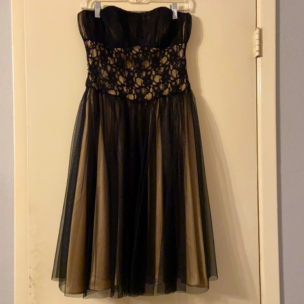 White House Black Market Lace Dress